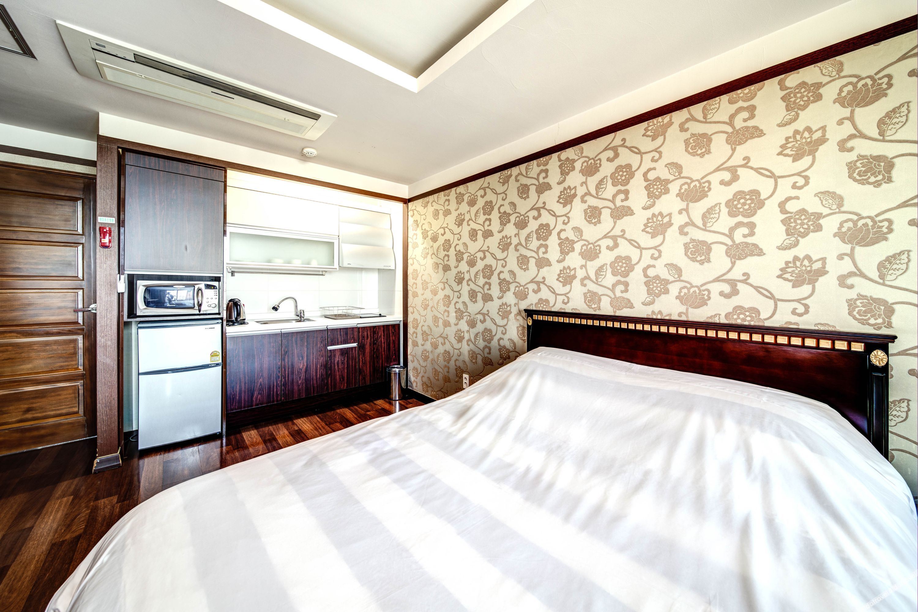 Geoje Oasis Hotel 3*