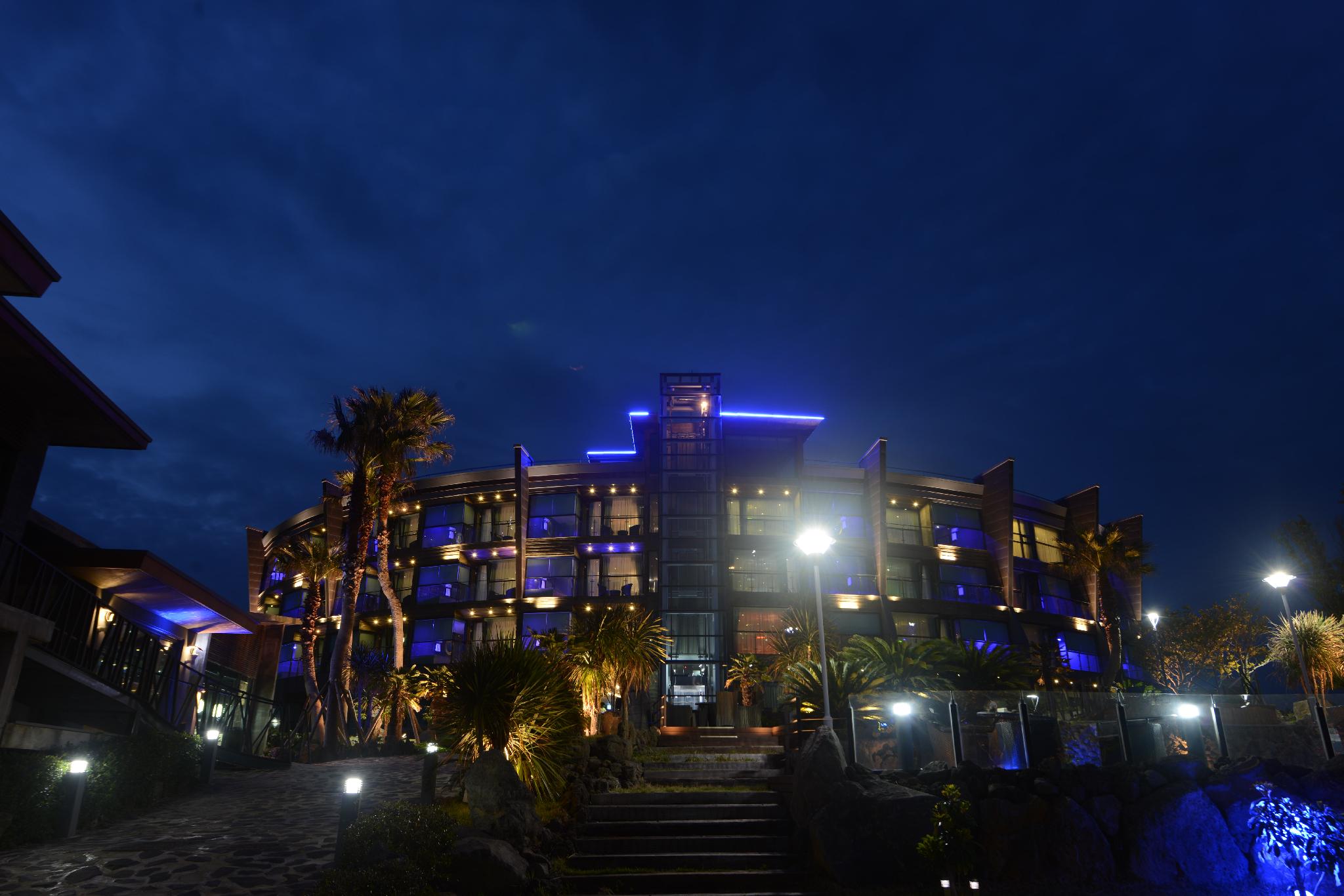 Hotel Scarboro 3*