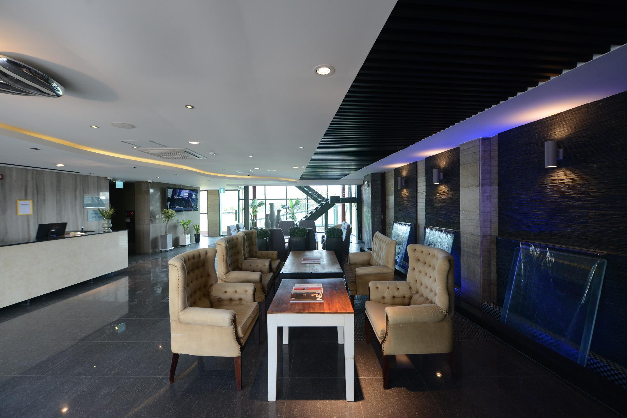 Hotel Scarboro 3*