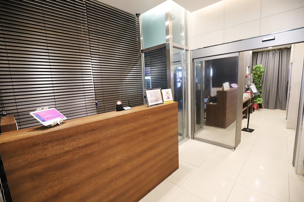 Anyang ILLOWA Hotel 2*