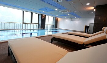 Suntree Hotel 2*