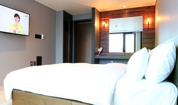 Suntree Hotel 2*