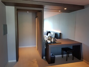 Suntree Hotel 2*