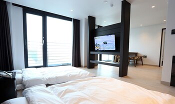 Suntree Hotel 2*