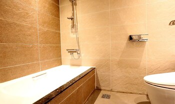 Suntree Hotel 2*