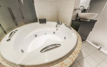 Noriter Hotel 2*