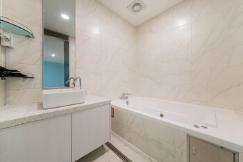Rosabell Hotel 2*