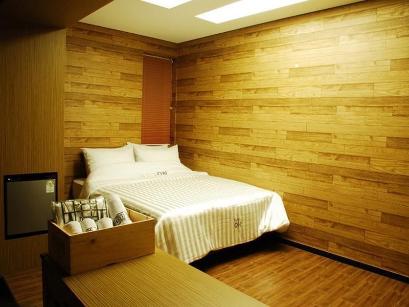 HOTEL ON 3*