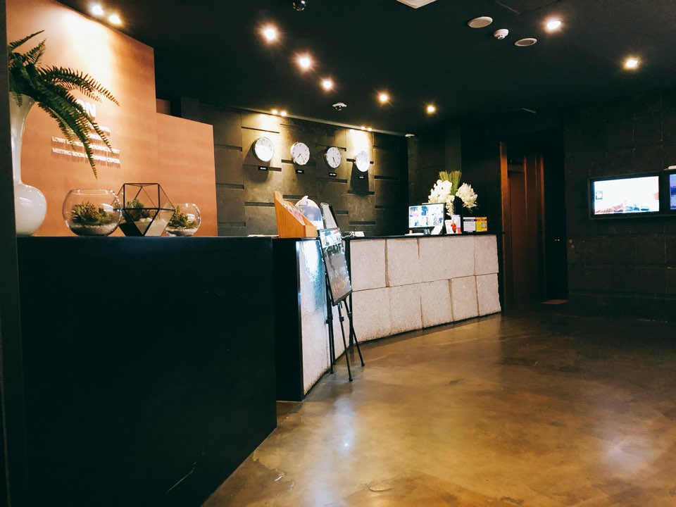 HOTEL ON 3*