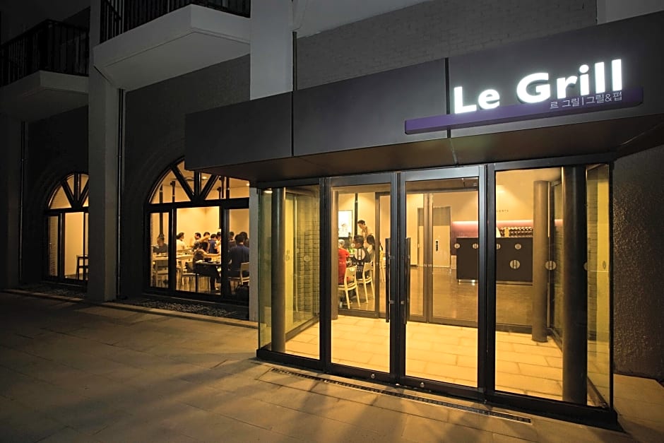 Hanwha Resorts Yongin Besancon 3*