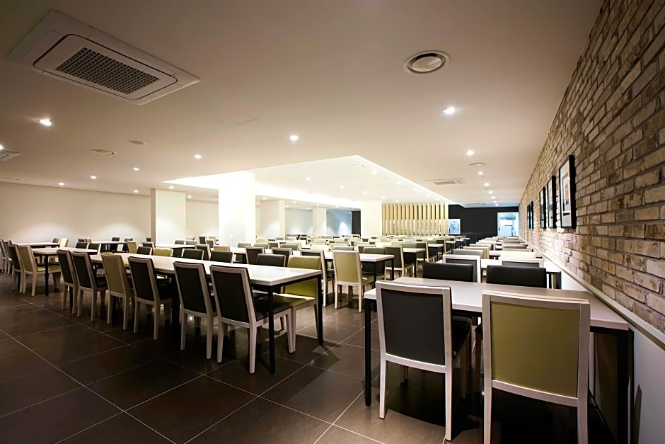 Hanwha Resorts Yongin Besancon 3*