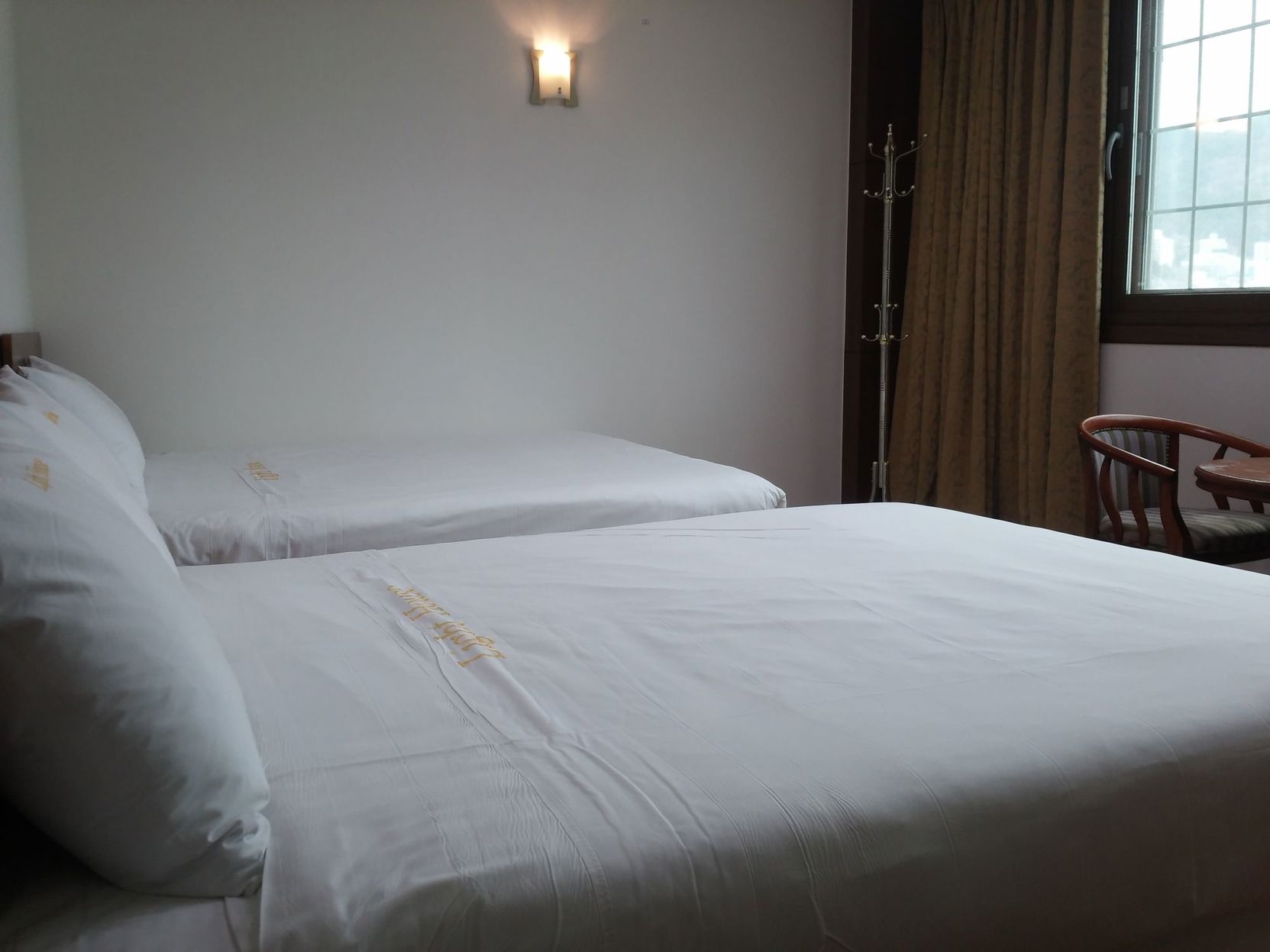 Lighthouse Hotel 2*