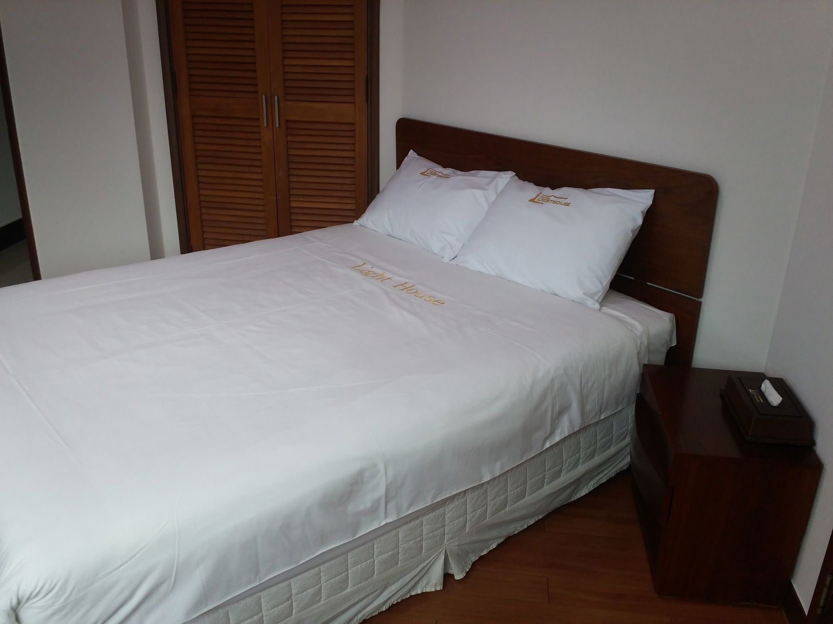 Lighthouse Hotel 2*