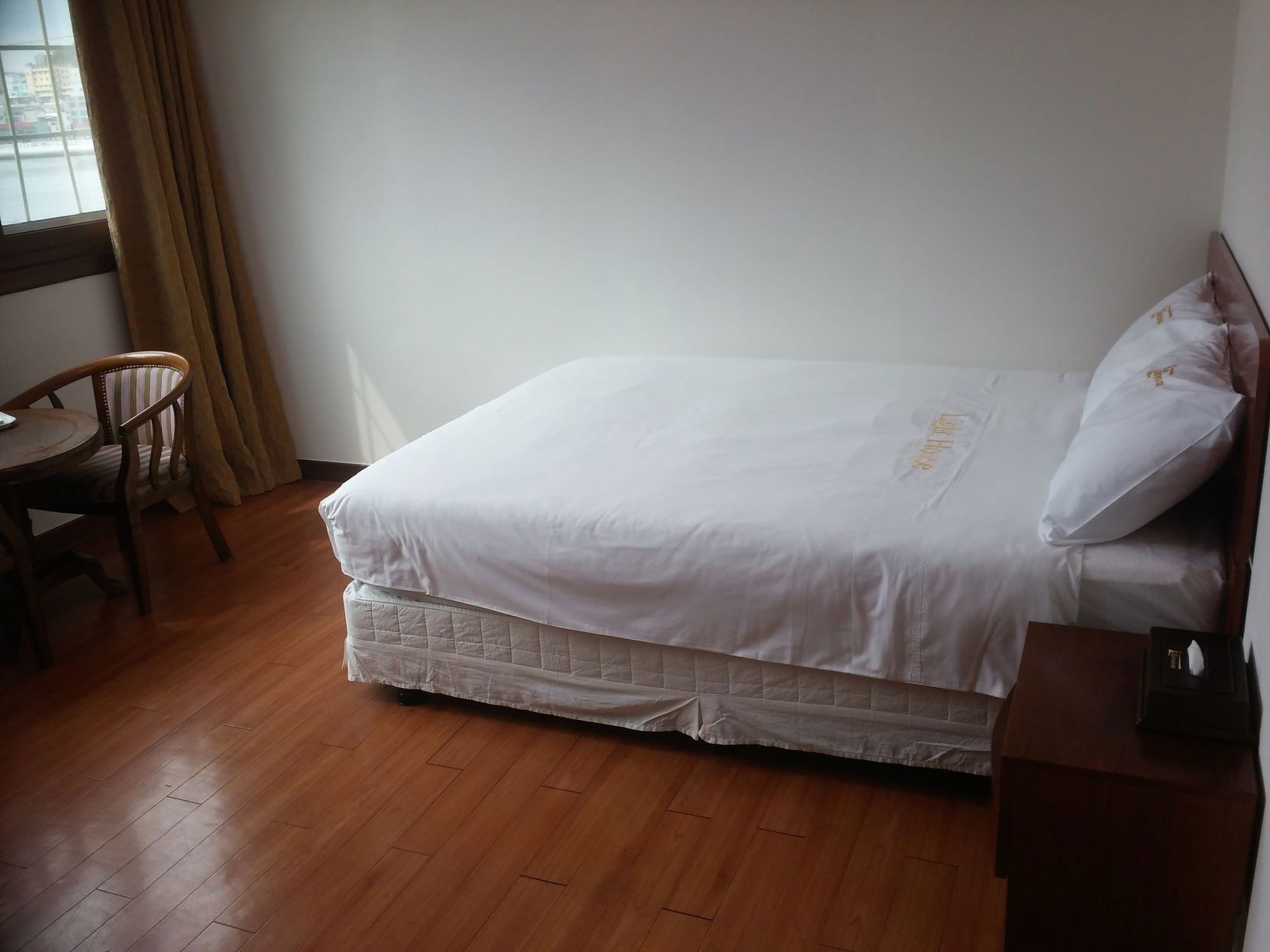 Lighthouse Hotel 2*