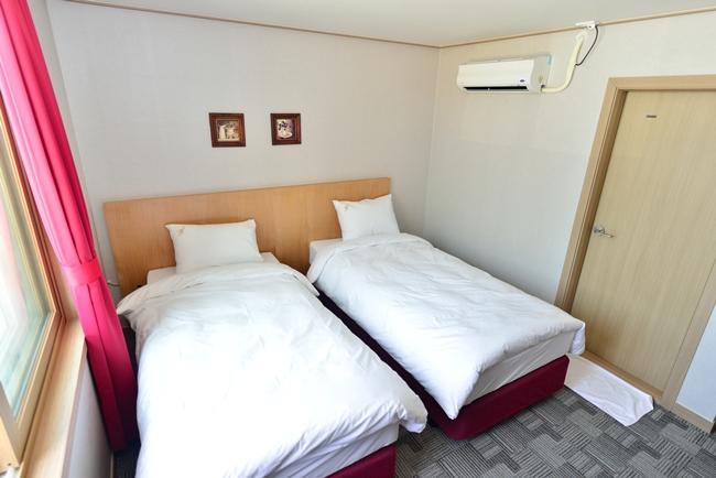 Wolmido Harbor View Hotel 2*