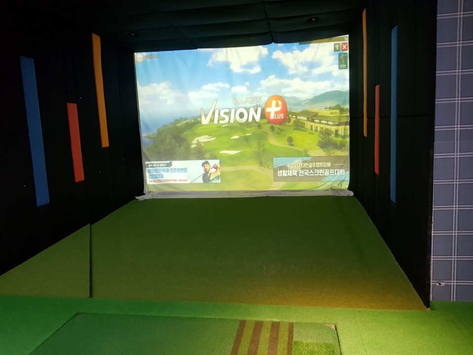 URBAN HOTEL & GOLF 2*