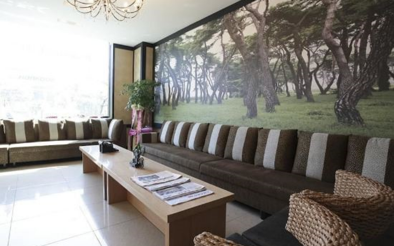 Liv Life Hotel 3*