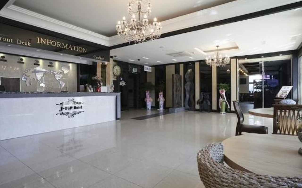 Liv Life Hotel 3*