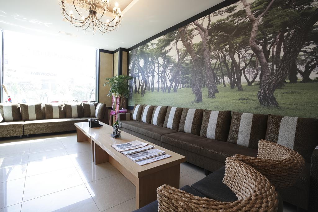 Liv Life Hotel 3*