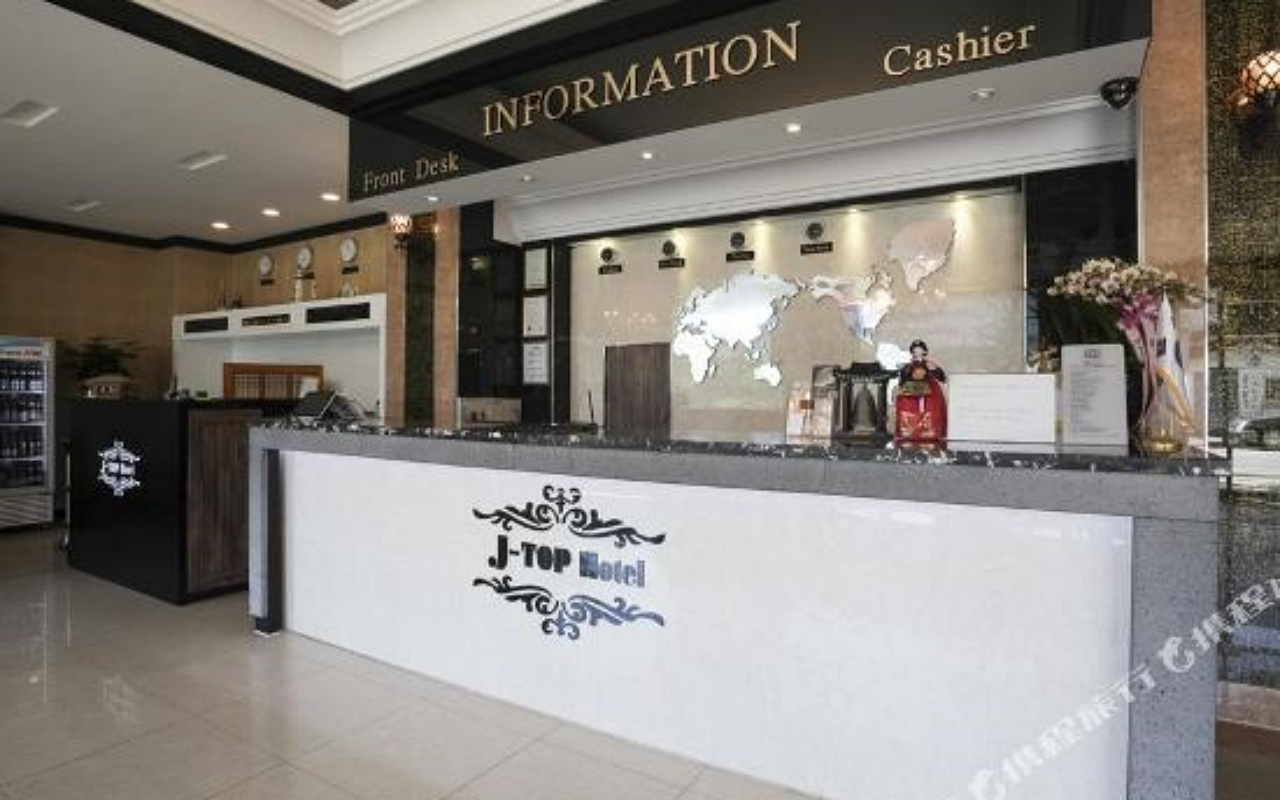 Liv Life Hotel 3*
