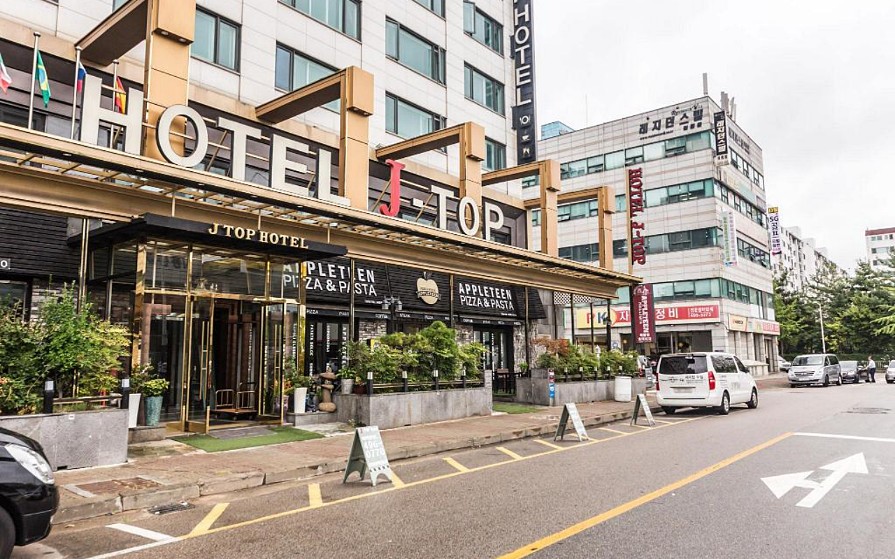 Liv Life Hotel 3*