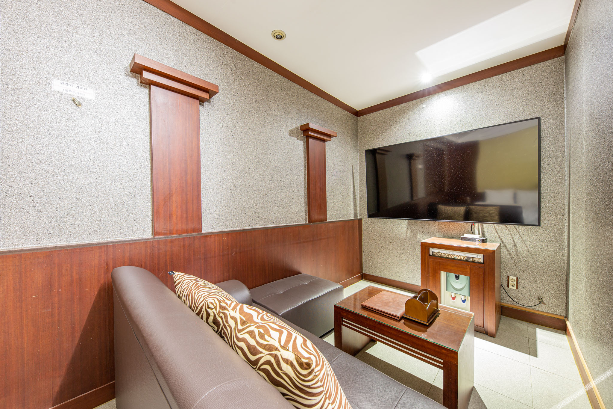 Luxury Hotel Osan 3*
