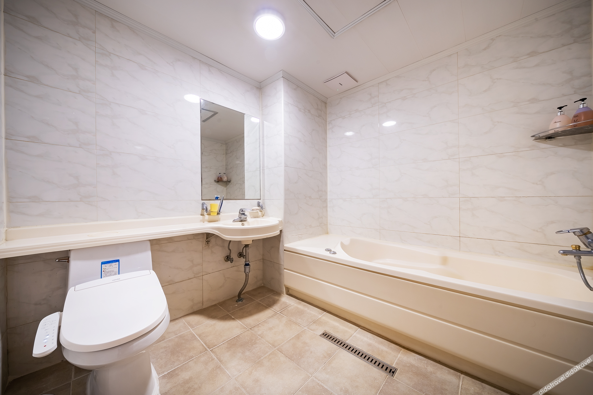 Luxury Hotel Osan 3*