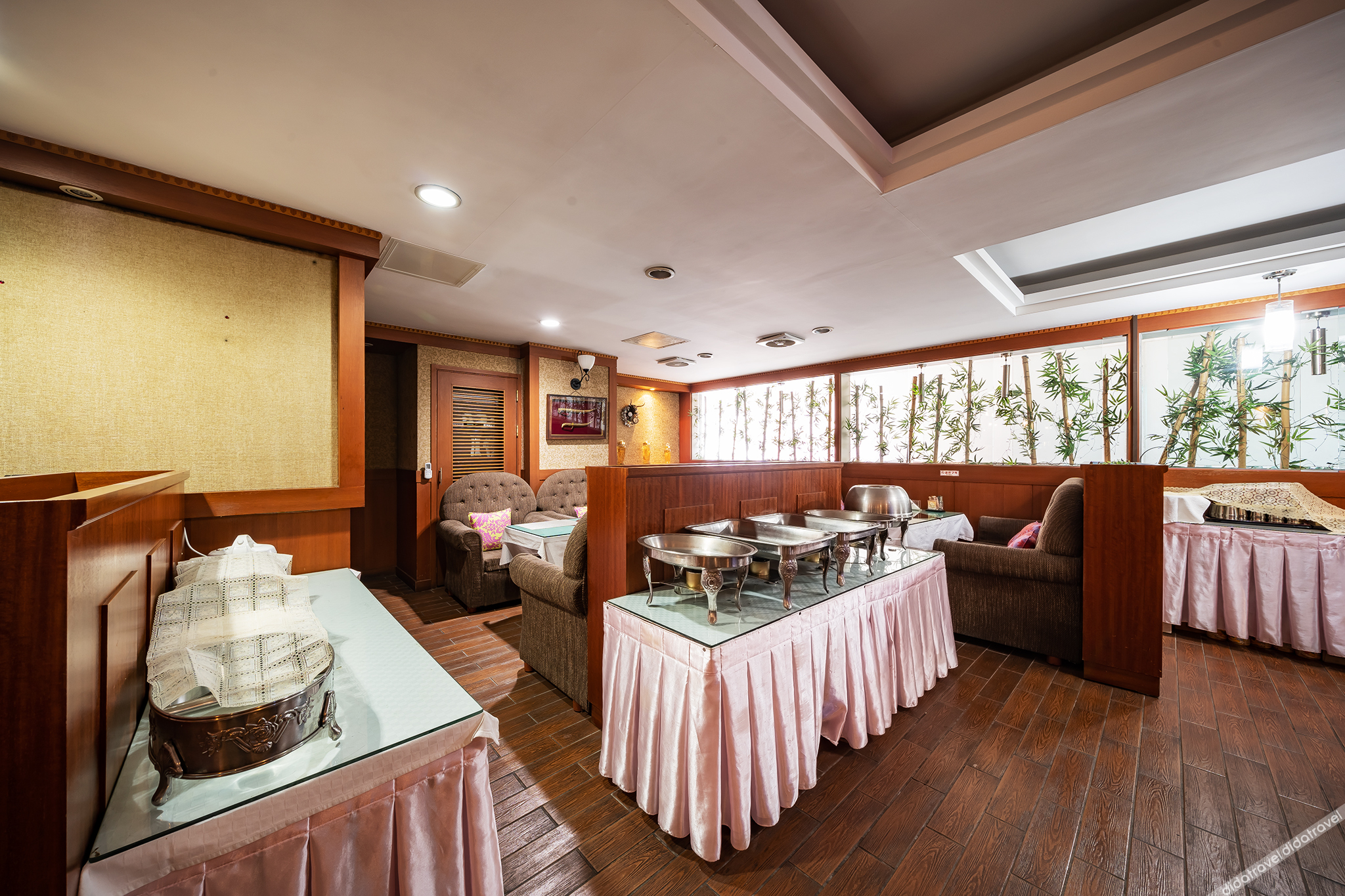 Luxury Hotel Osan 3*