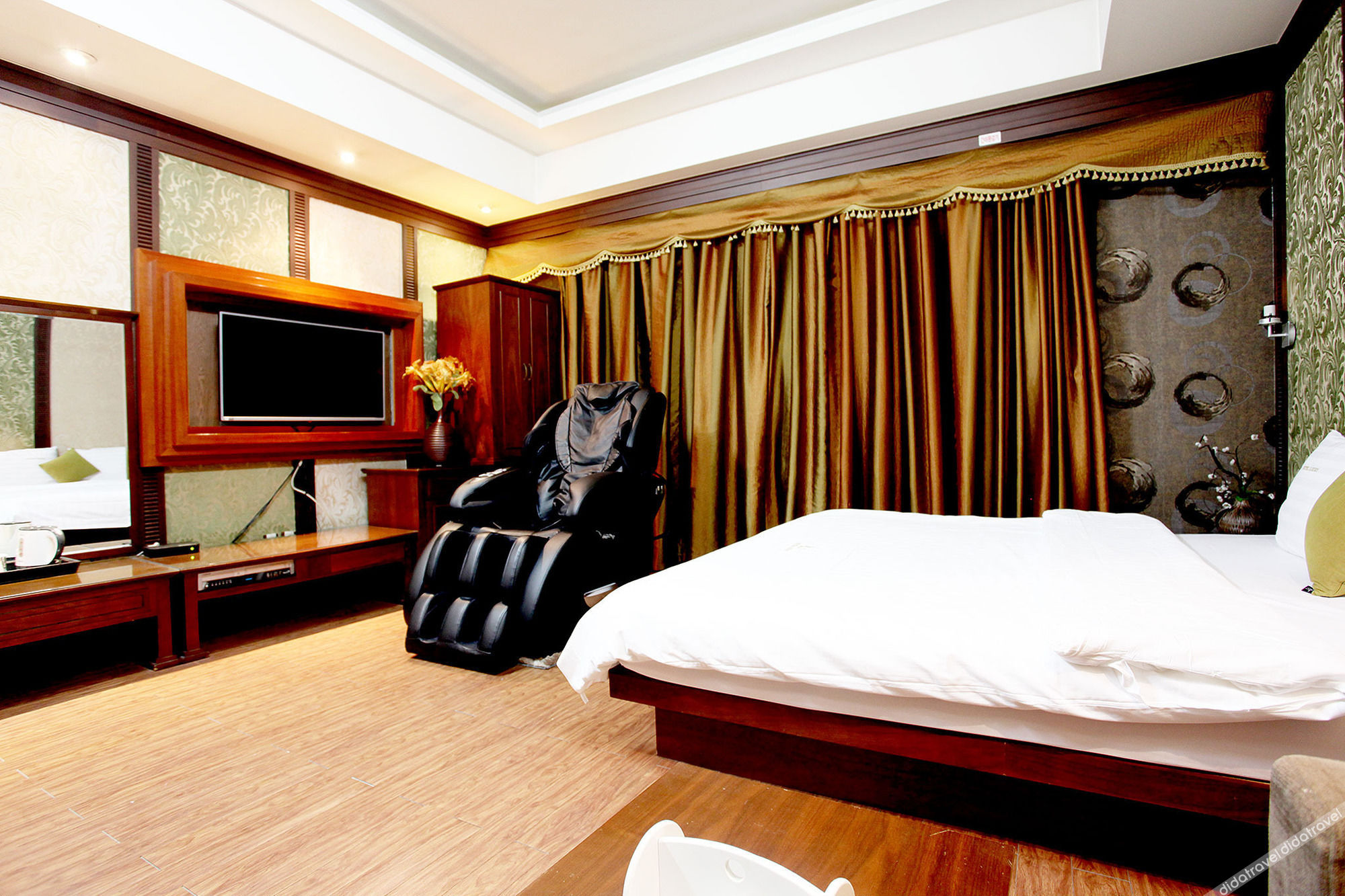 Luxury Hotel Osan 3*
