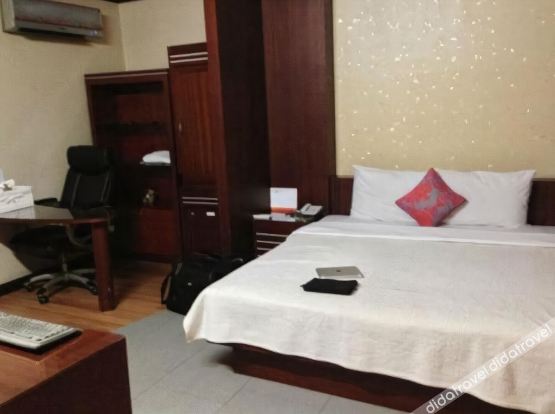 Luxury Hotel Osan 3*