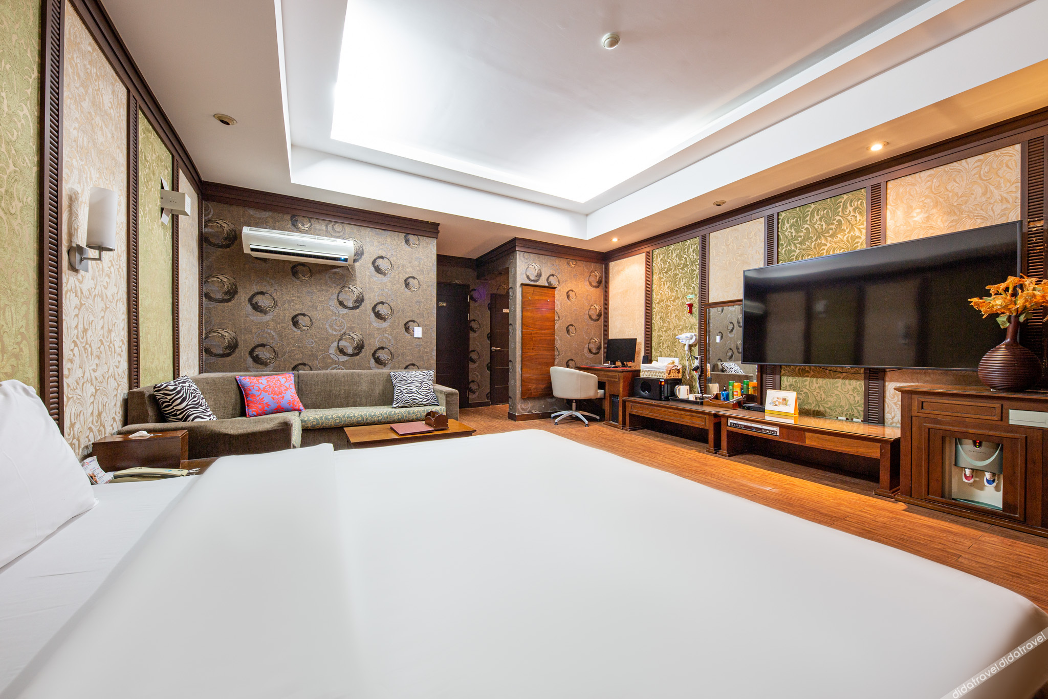 Luxury Hotel Osan 3*