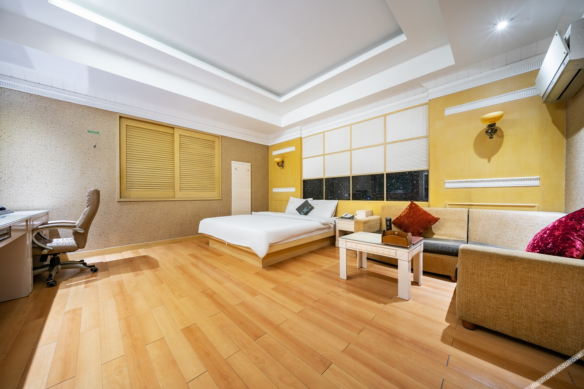 Luxury Hotel Osan 3*