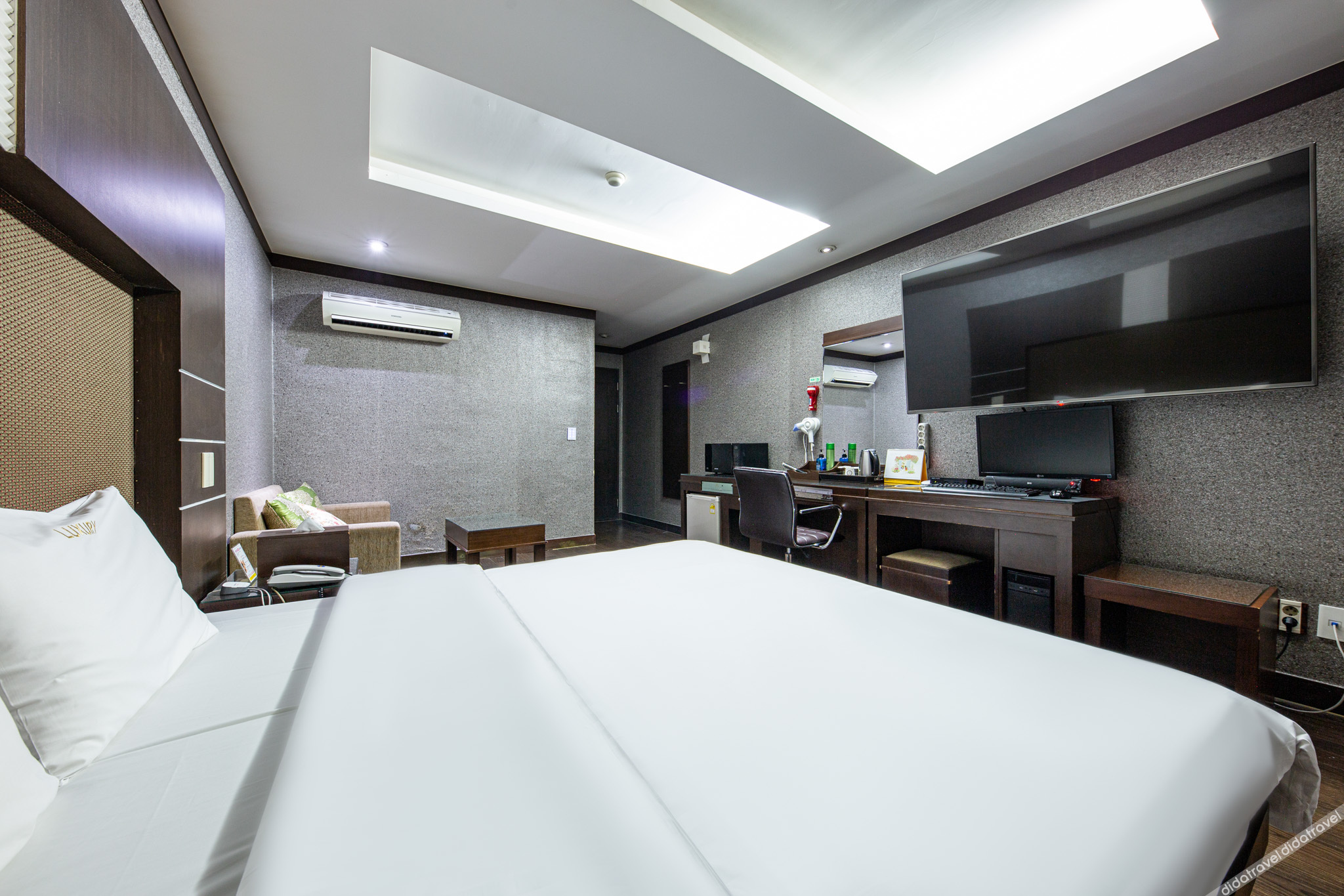 Luxury Hotel Osan 3*