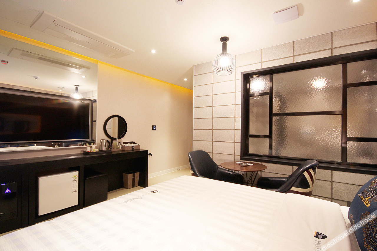 HOTEL Able 2*