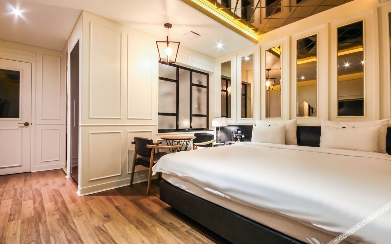 HOTEL Able 2*