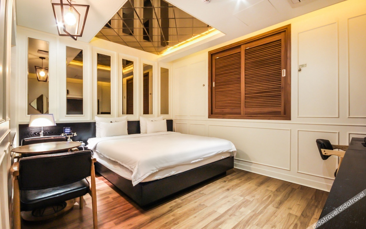 HOTEL Able 2*