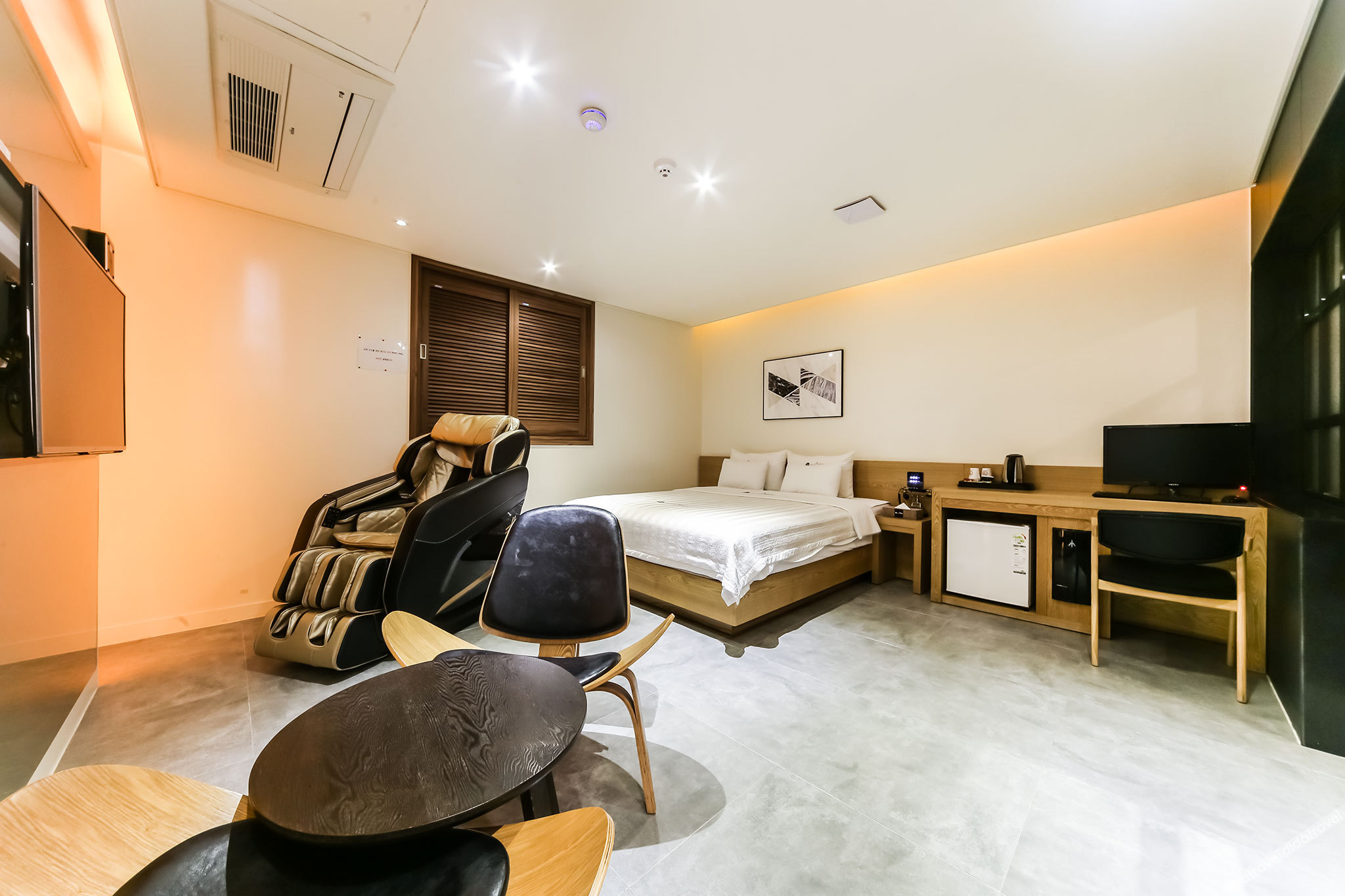 HOTEL Able 2*