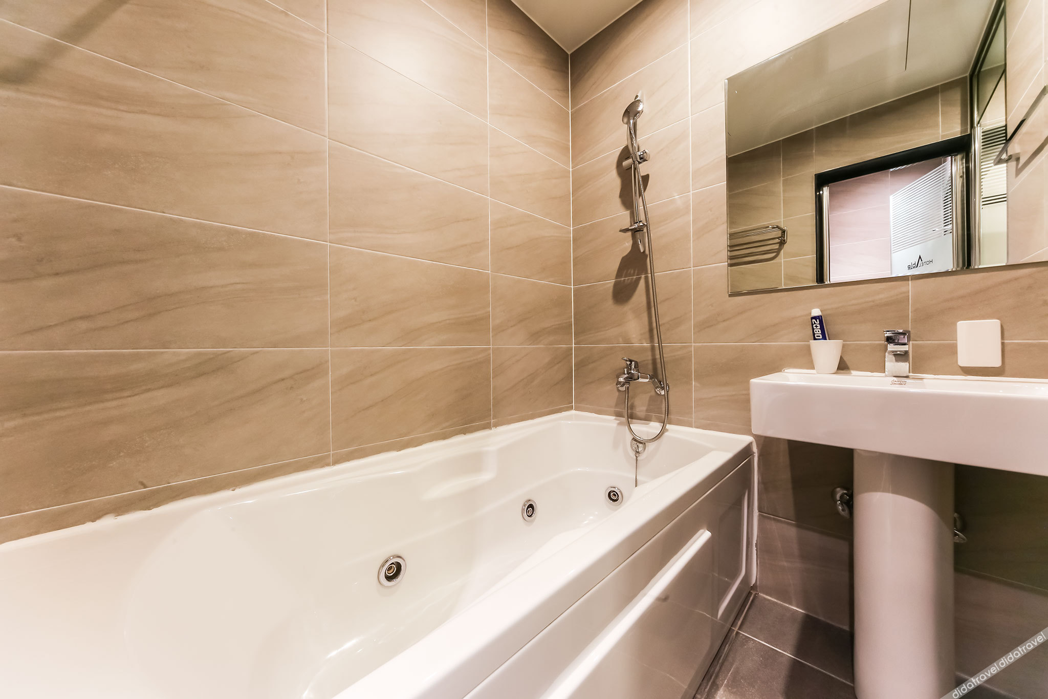 HOTEL Able 2*