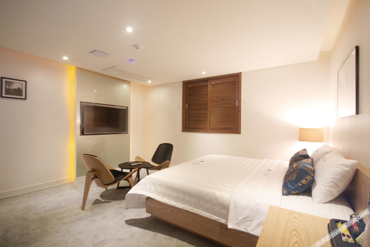 HOTEL Able 2*