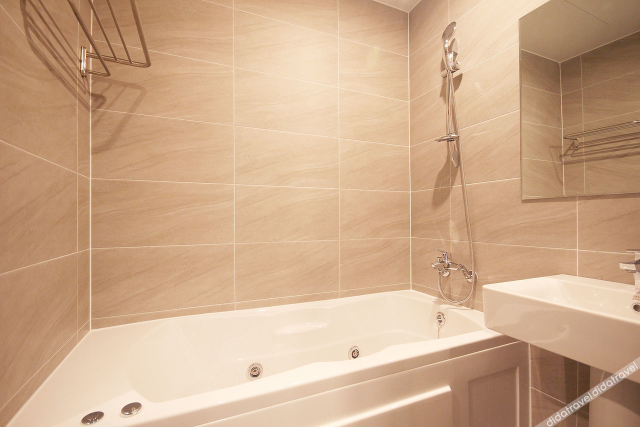HOTEL Able 2*