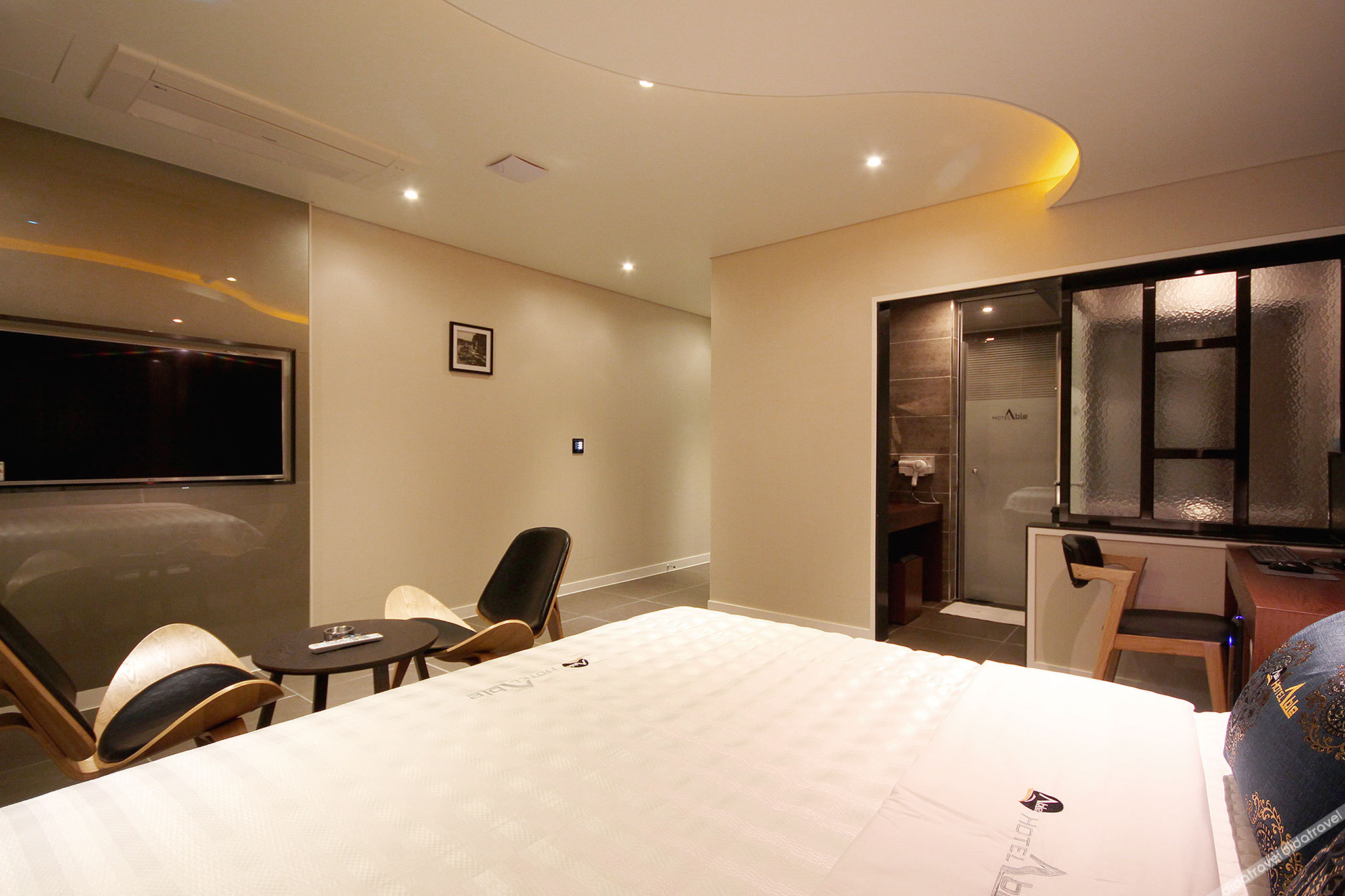 HOTEL Able 2*