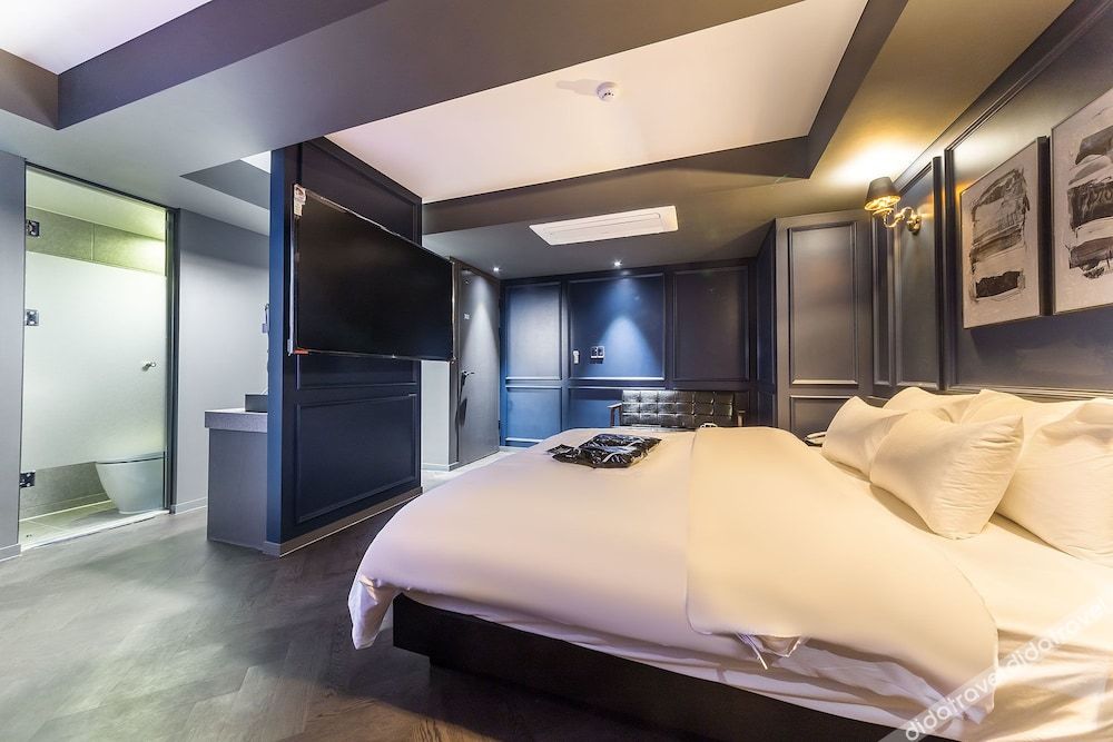 Anyang Premier Hotel XYM 3*