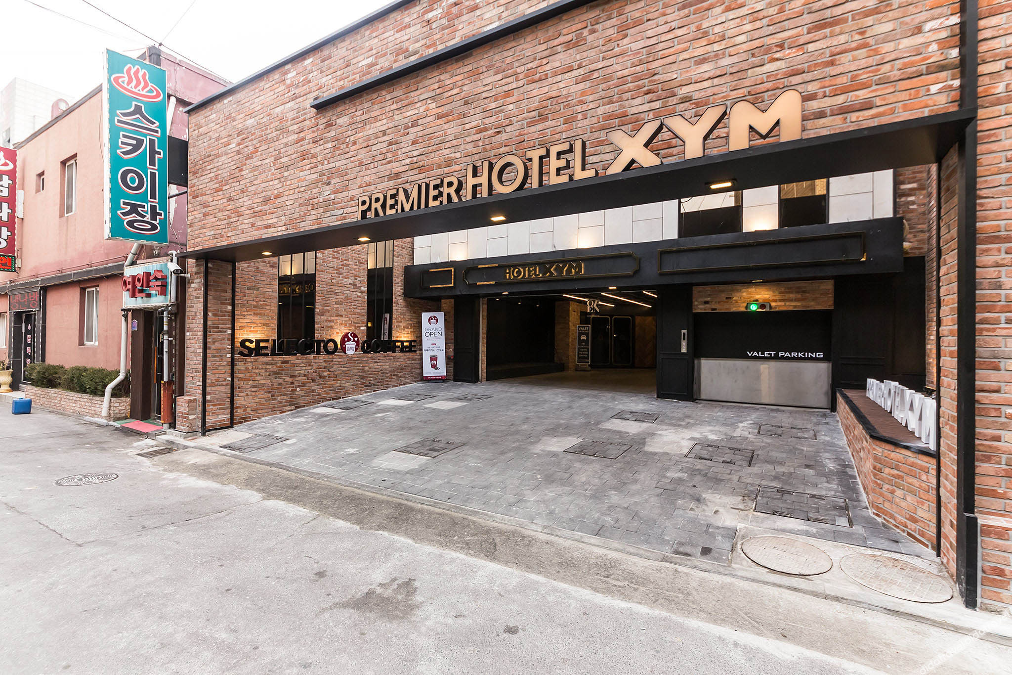 Anyang Premier Hotel XYM 3*