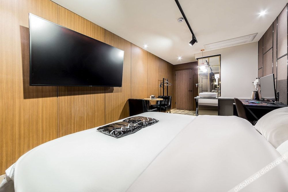 Anyang Premier Hotel XYM 3*