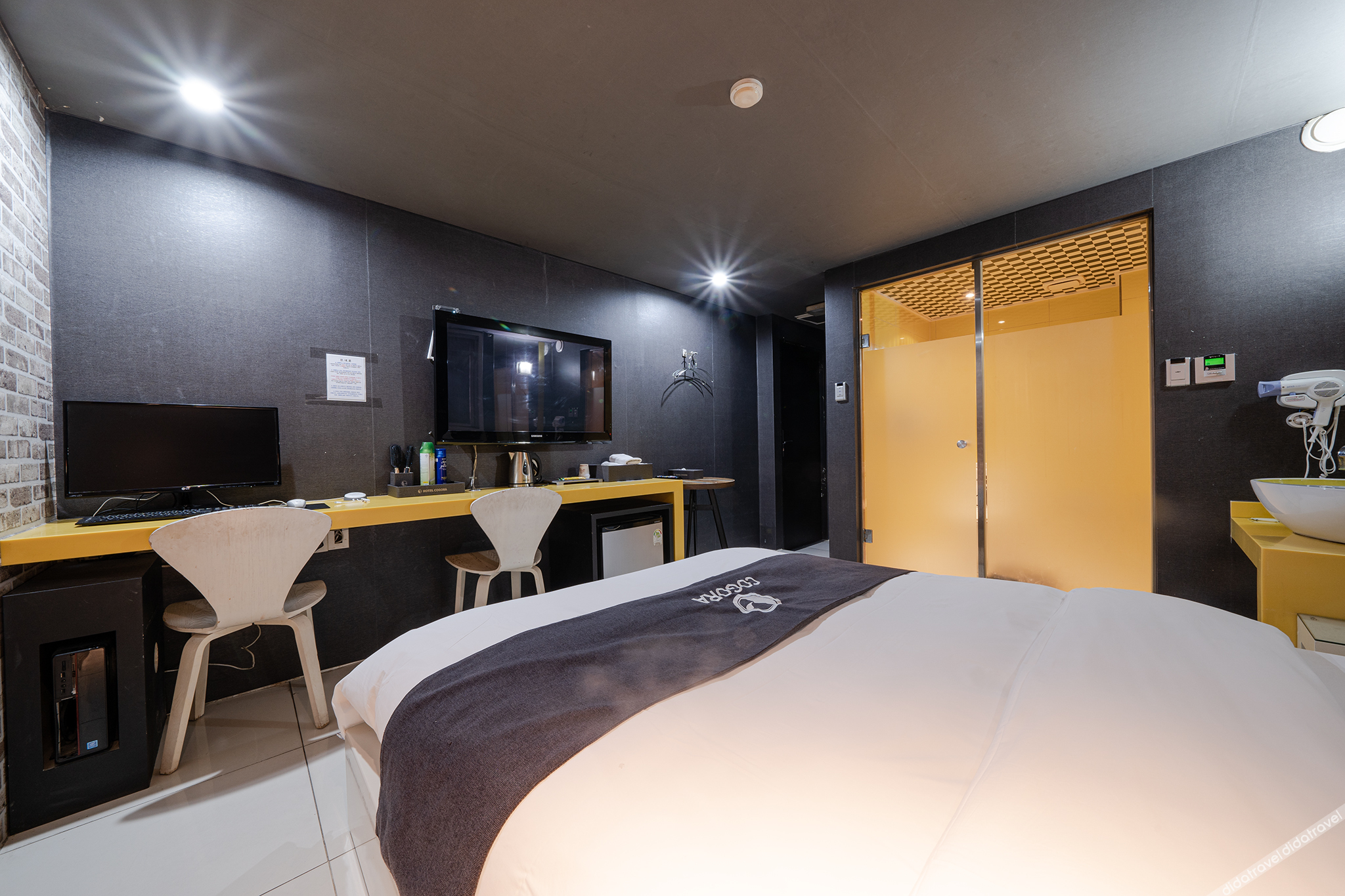 Cogora Hotel 2*