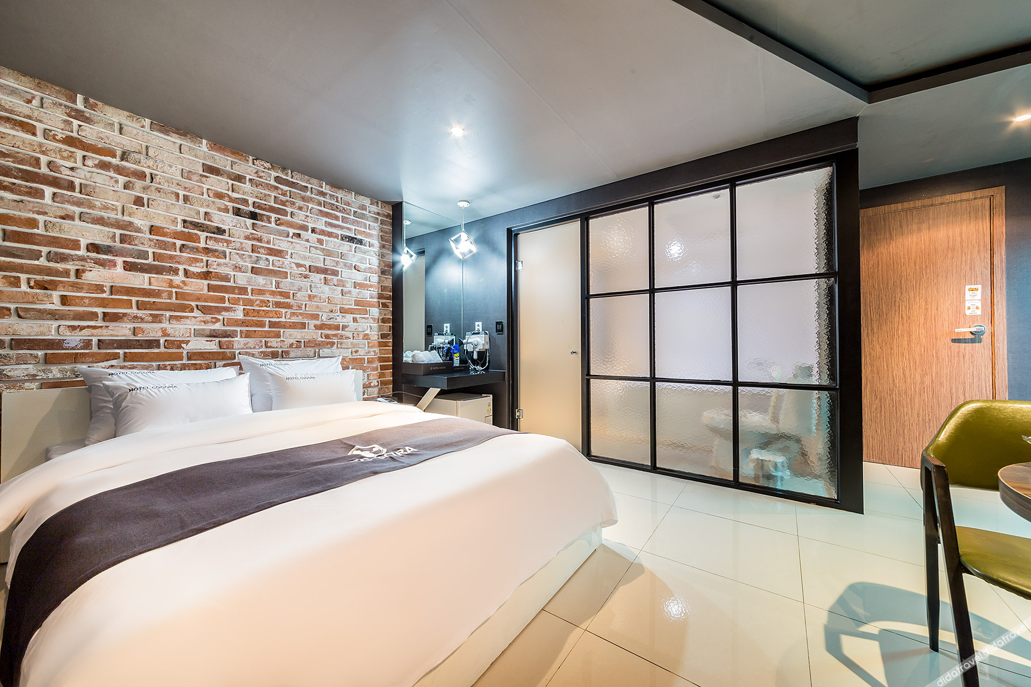 Cogora Hotel 2*