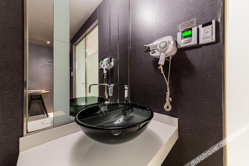 Cogora Hotel 2*