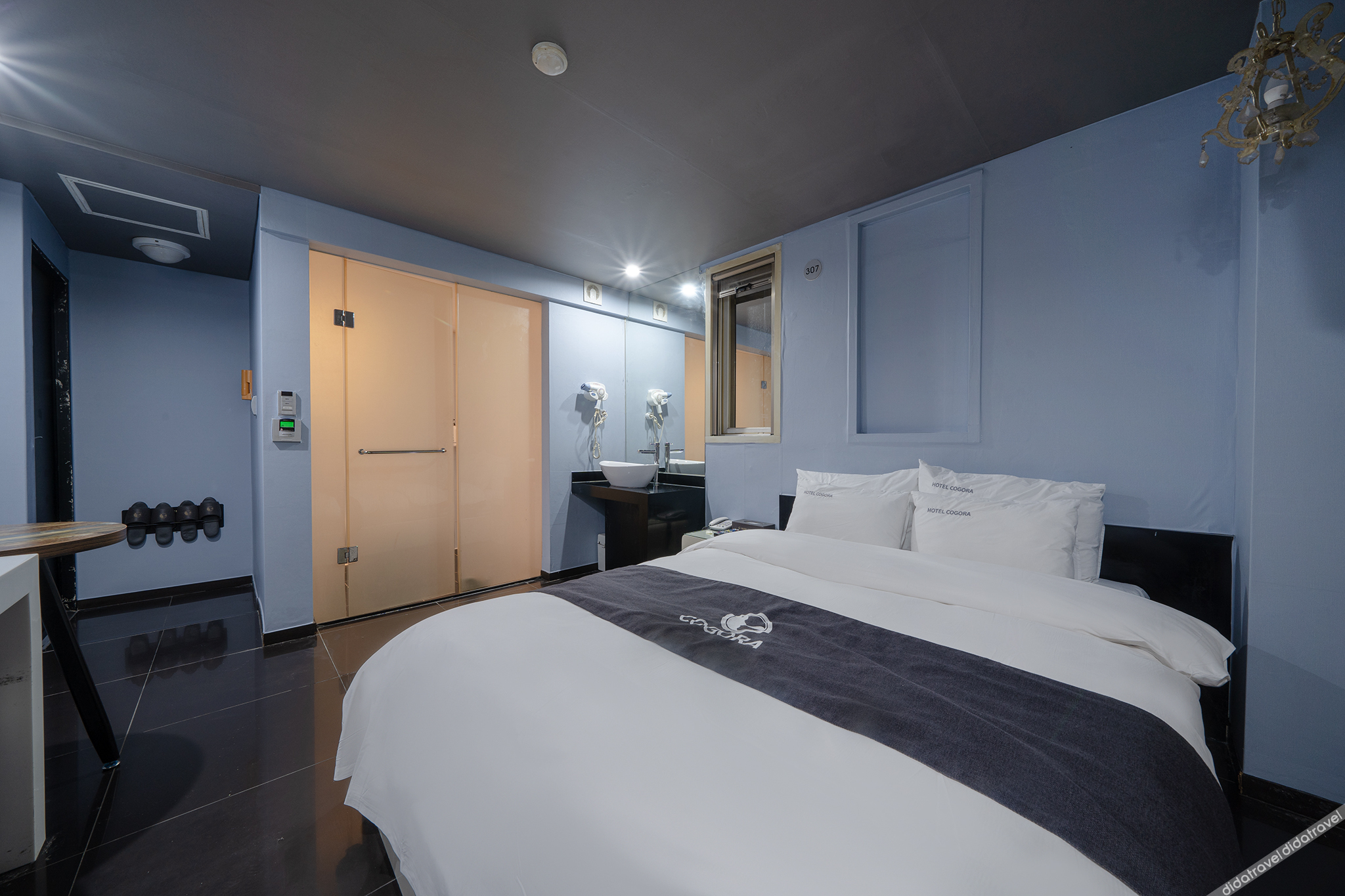 Cogora Hotel 2*