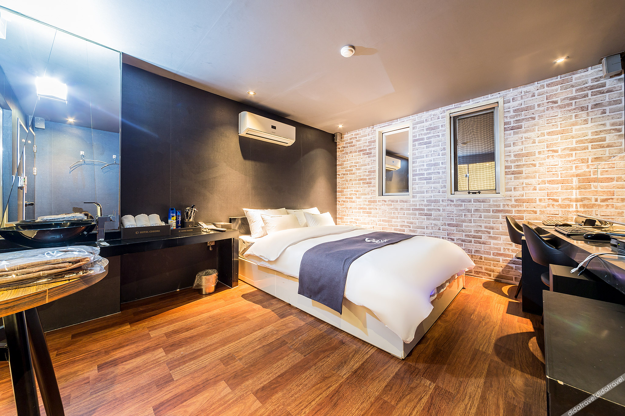 Cogora Hotel 2*