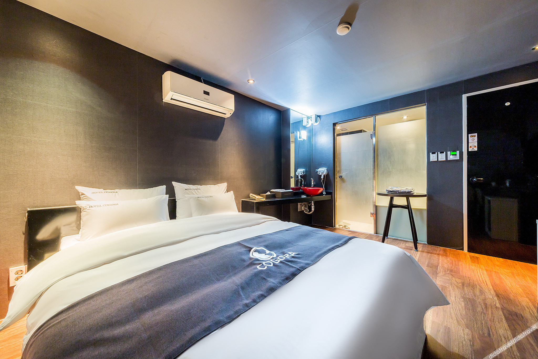 Cogora Hotel 2*